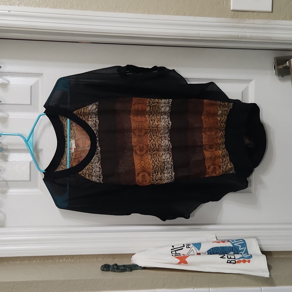 Olsenboye boho sheer top